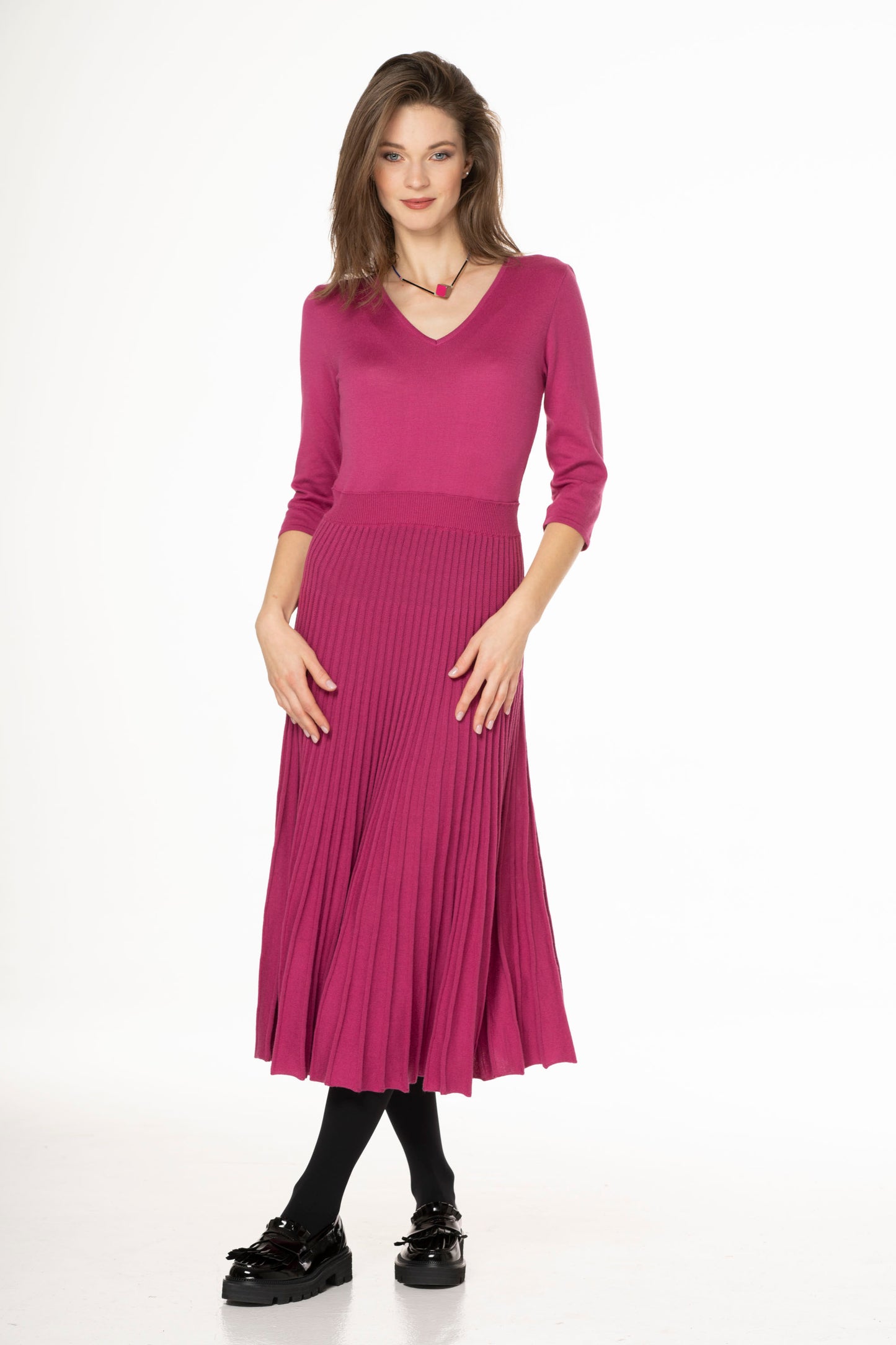 DRESS / PLEATED - 577