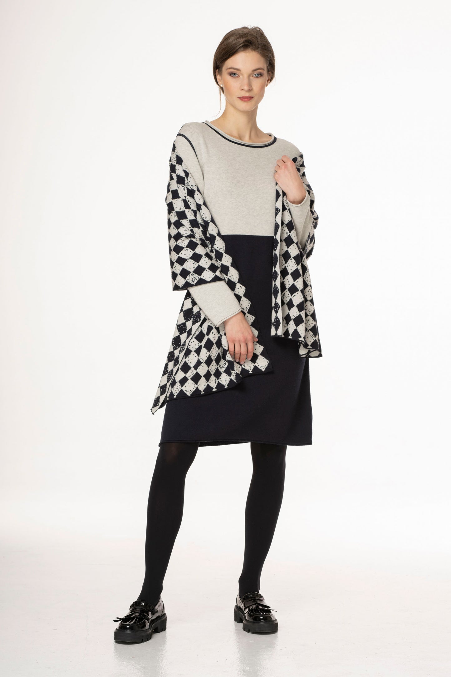 PLAID - 657