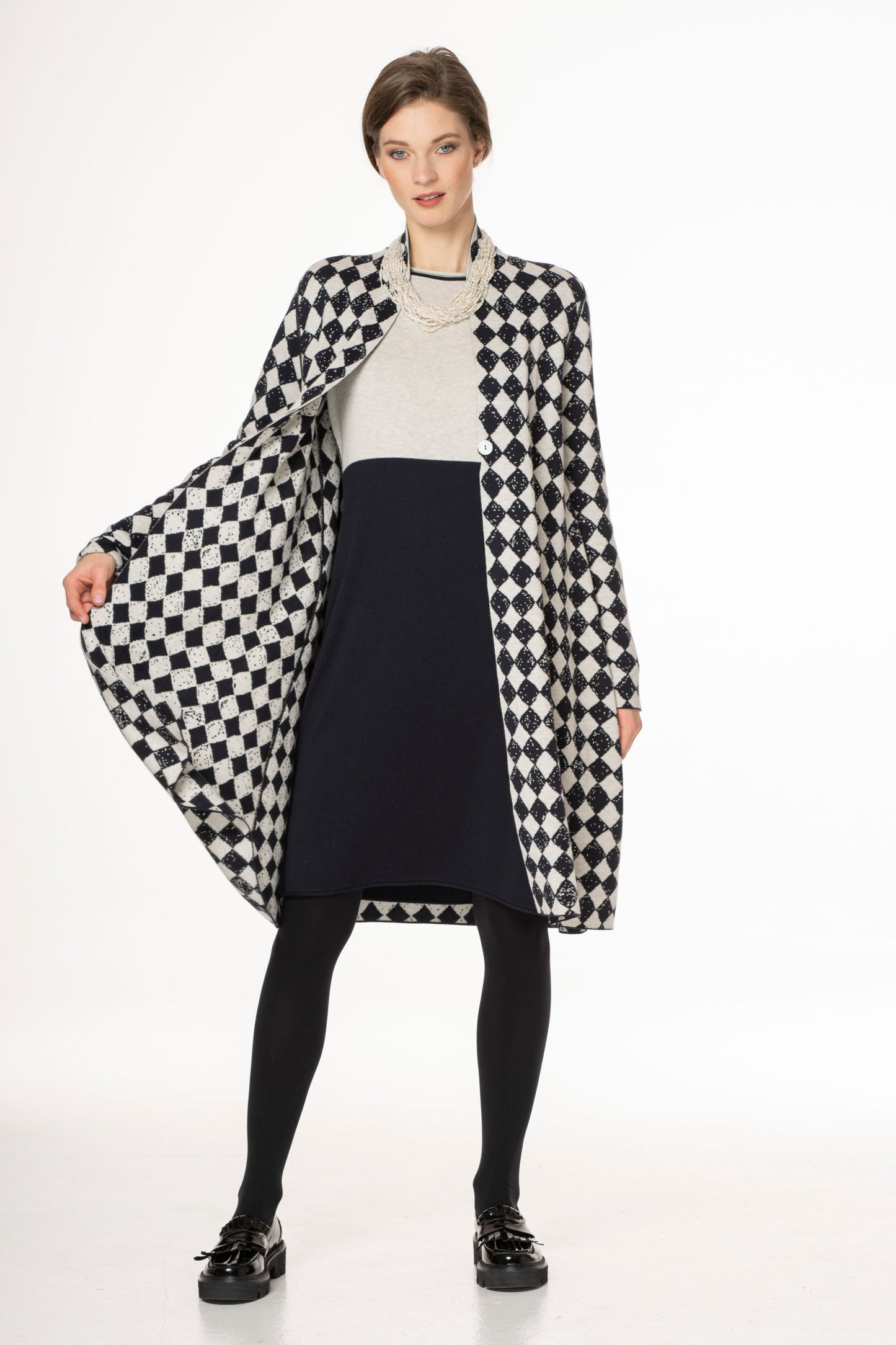 LONG FLARED COAT/SWEATER - 628 E