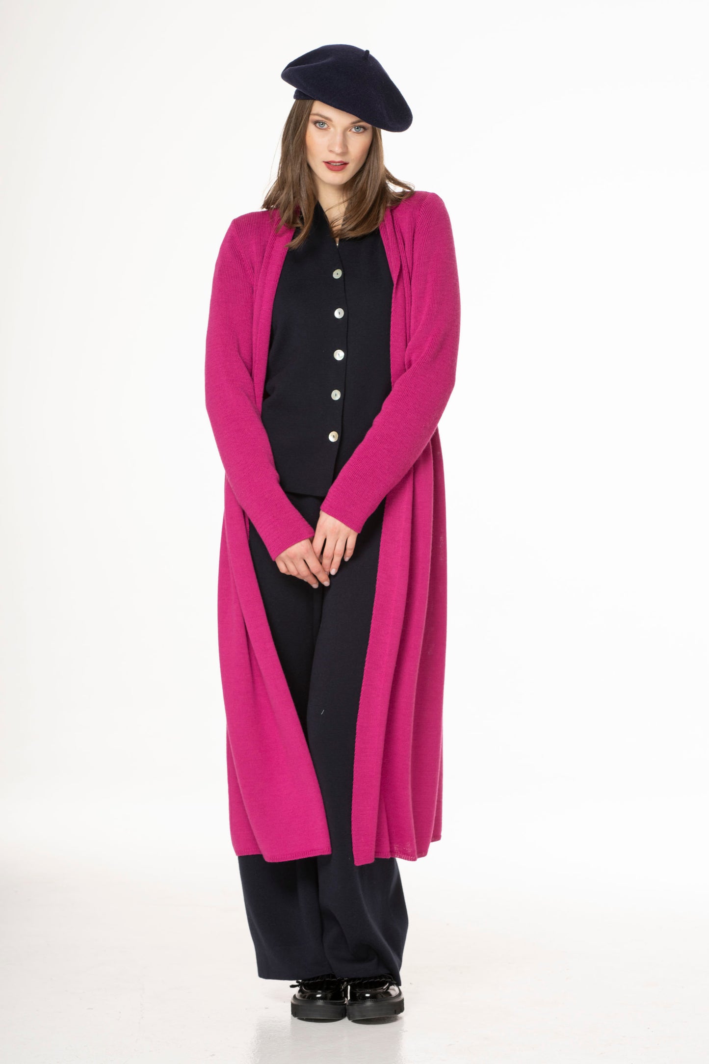 COAT/SWEATER - 586