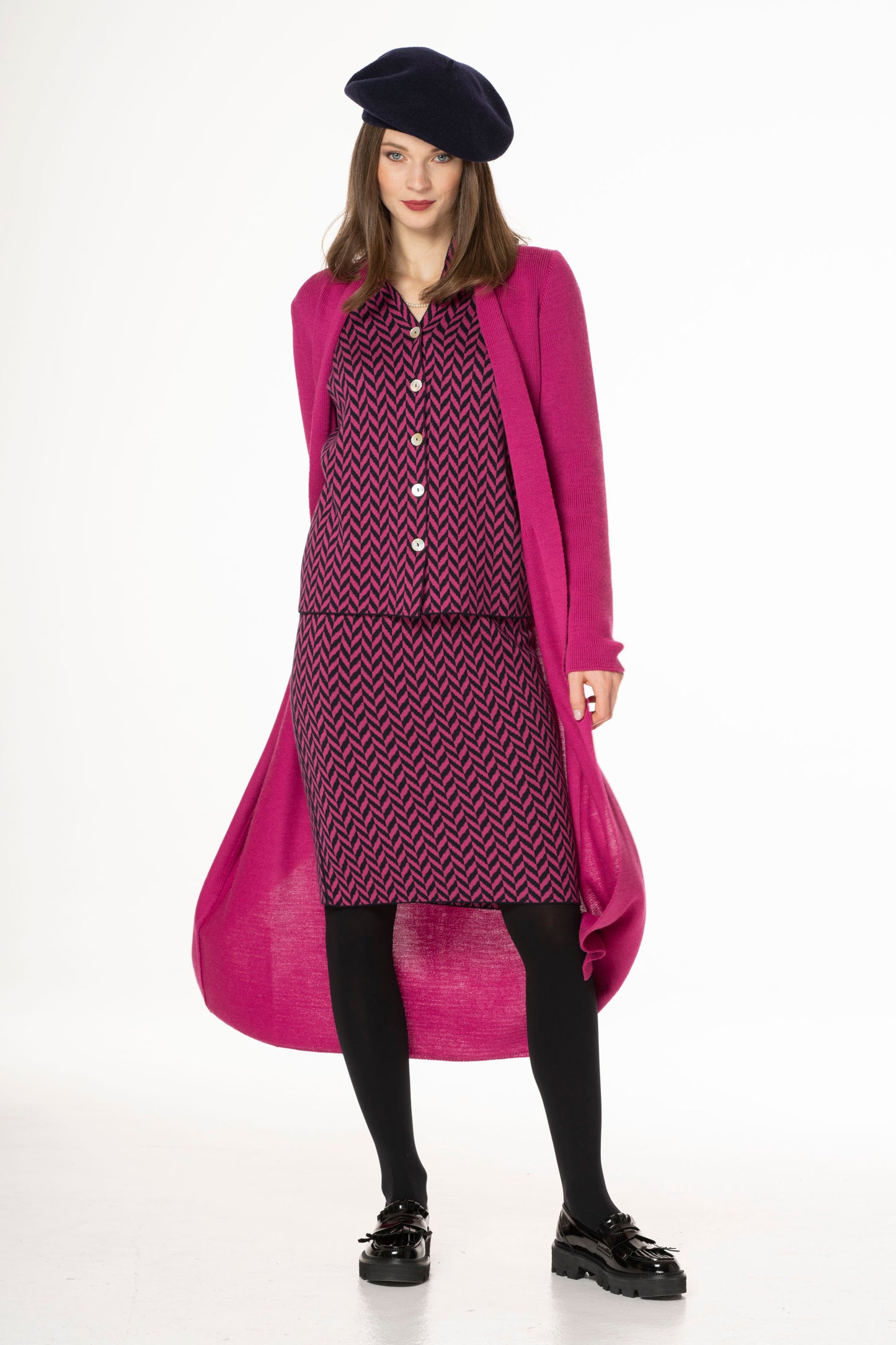 COAT/SWEATER - 586