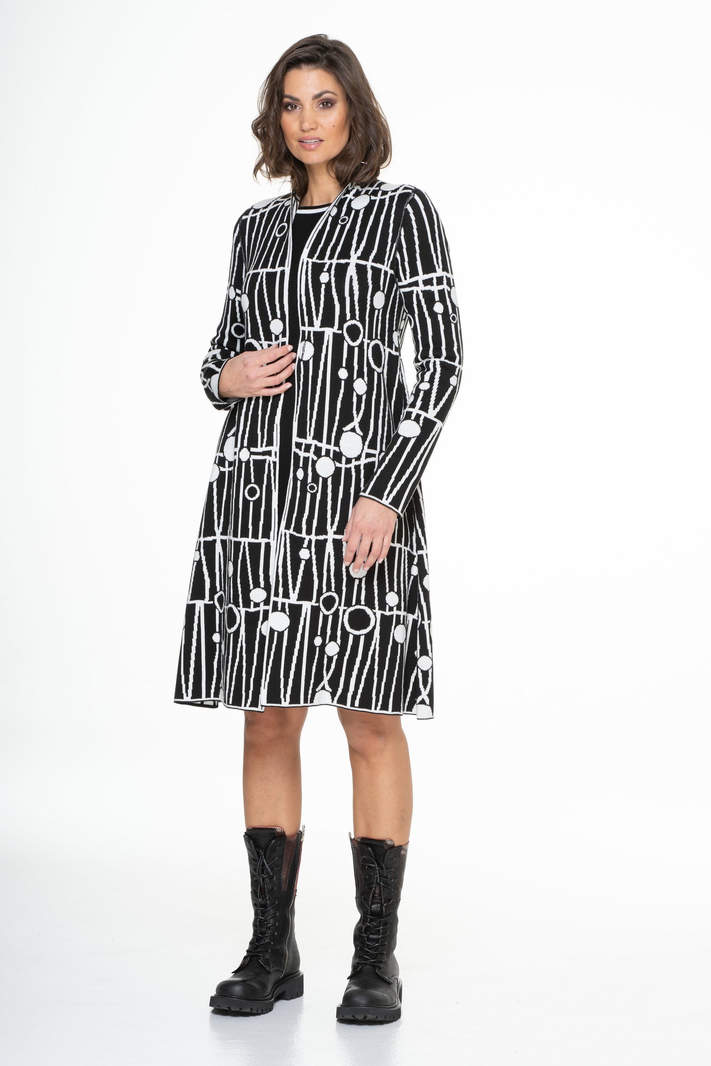 SHORT FLARED COAT/CARDIGAN - 628