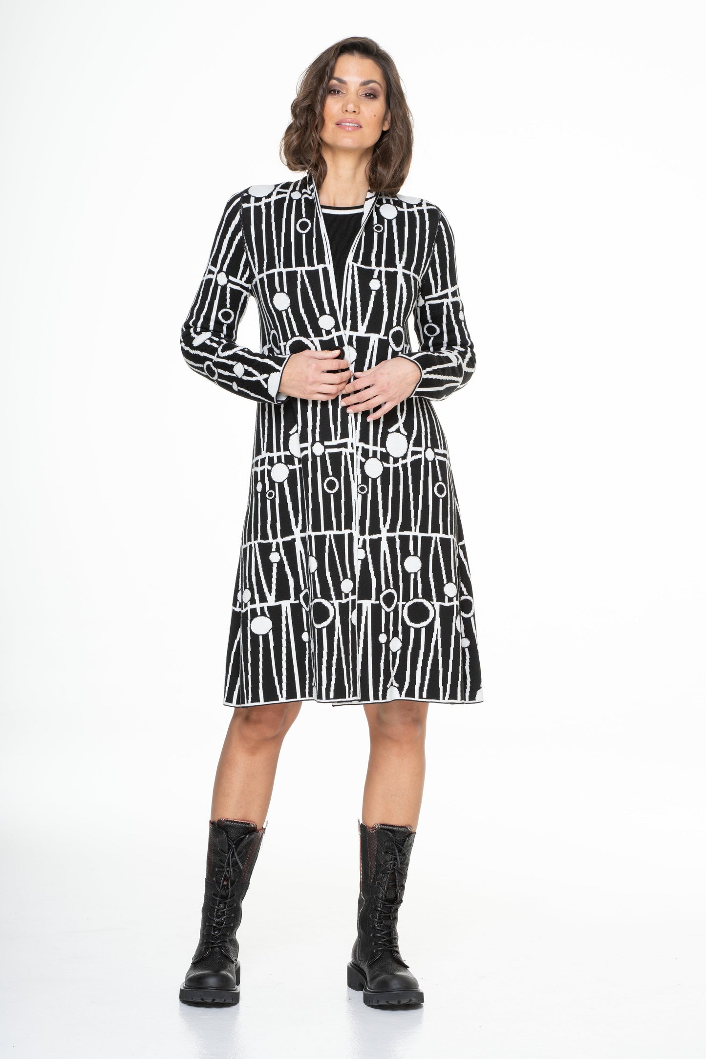 SHORT FLARED COAT/CARDIGAN - 628