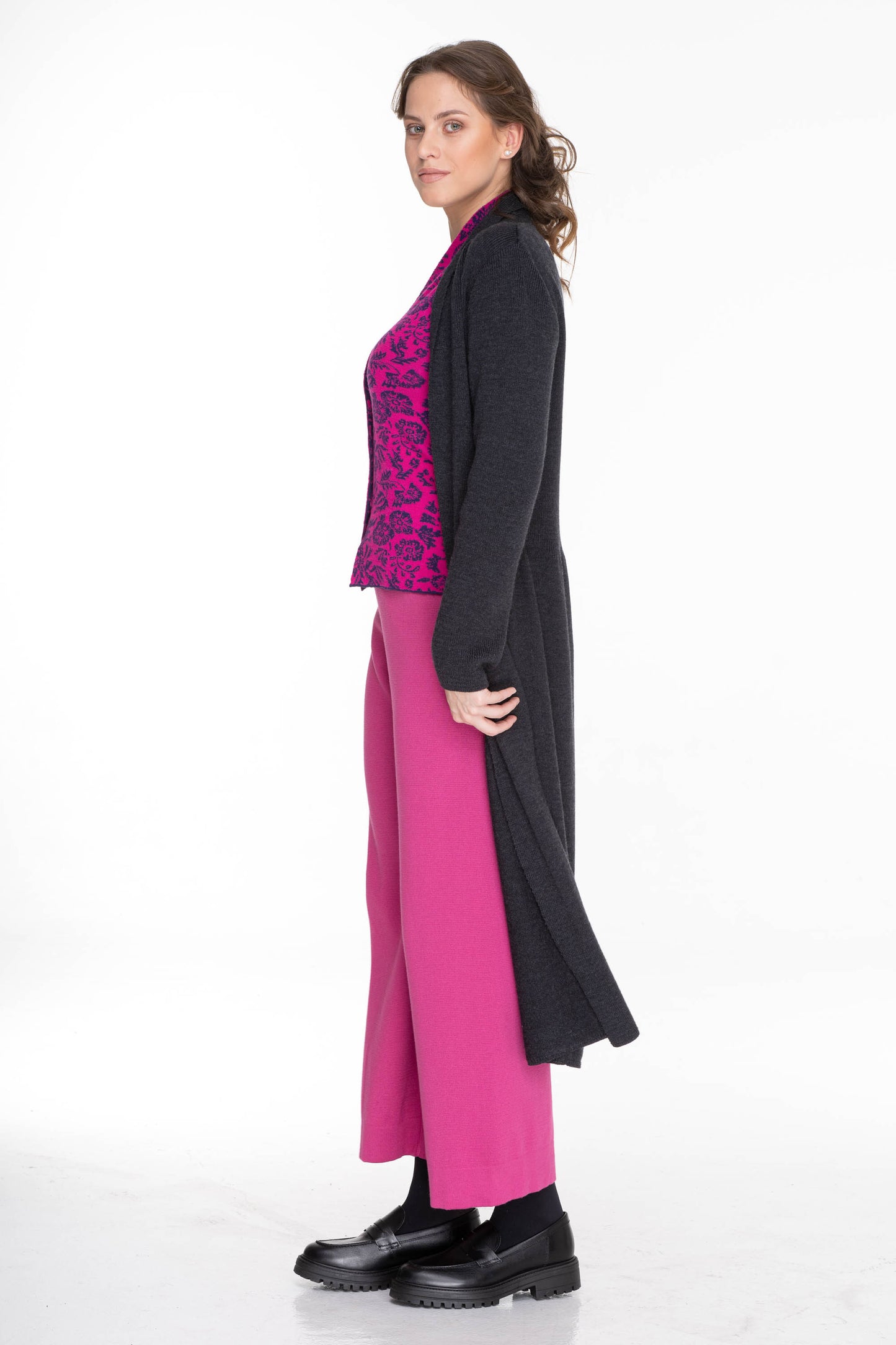 DLOUHÝ ROZŠÍŘENÝ KABÁT - 586 A