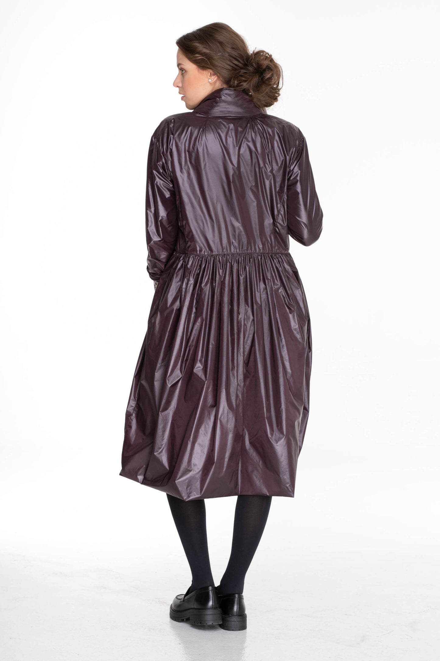 KABÁT S BALONOVOU SUKNÍ