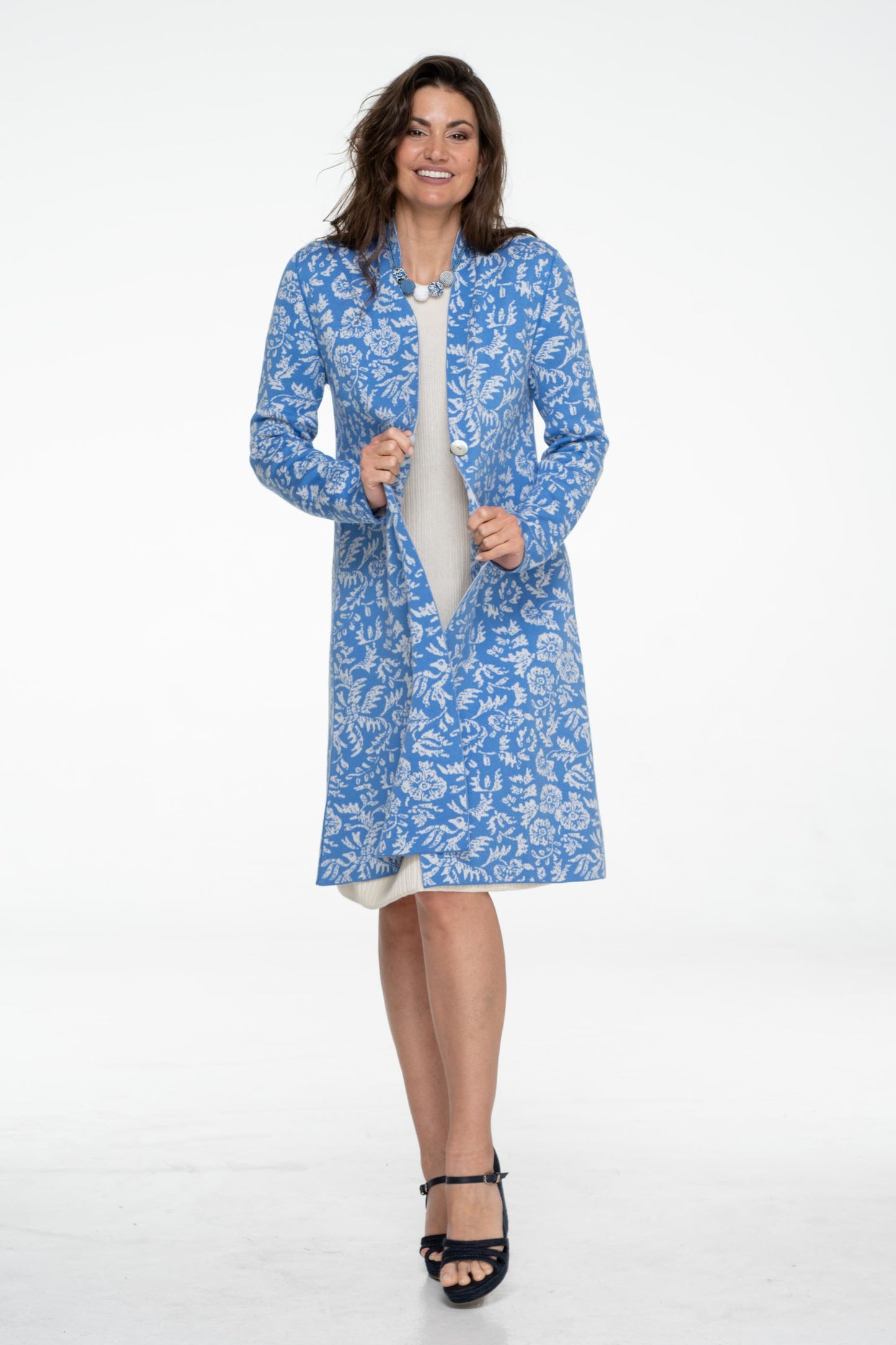 SHORT FLARED COAT/CARDIGAN - 628