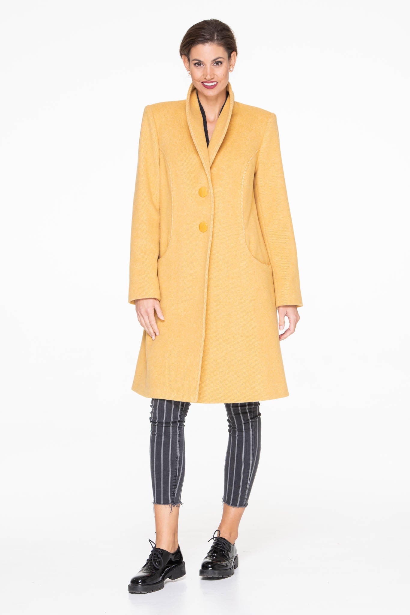 YELLOW COAT - 1