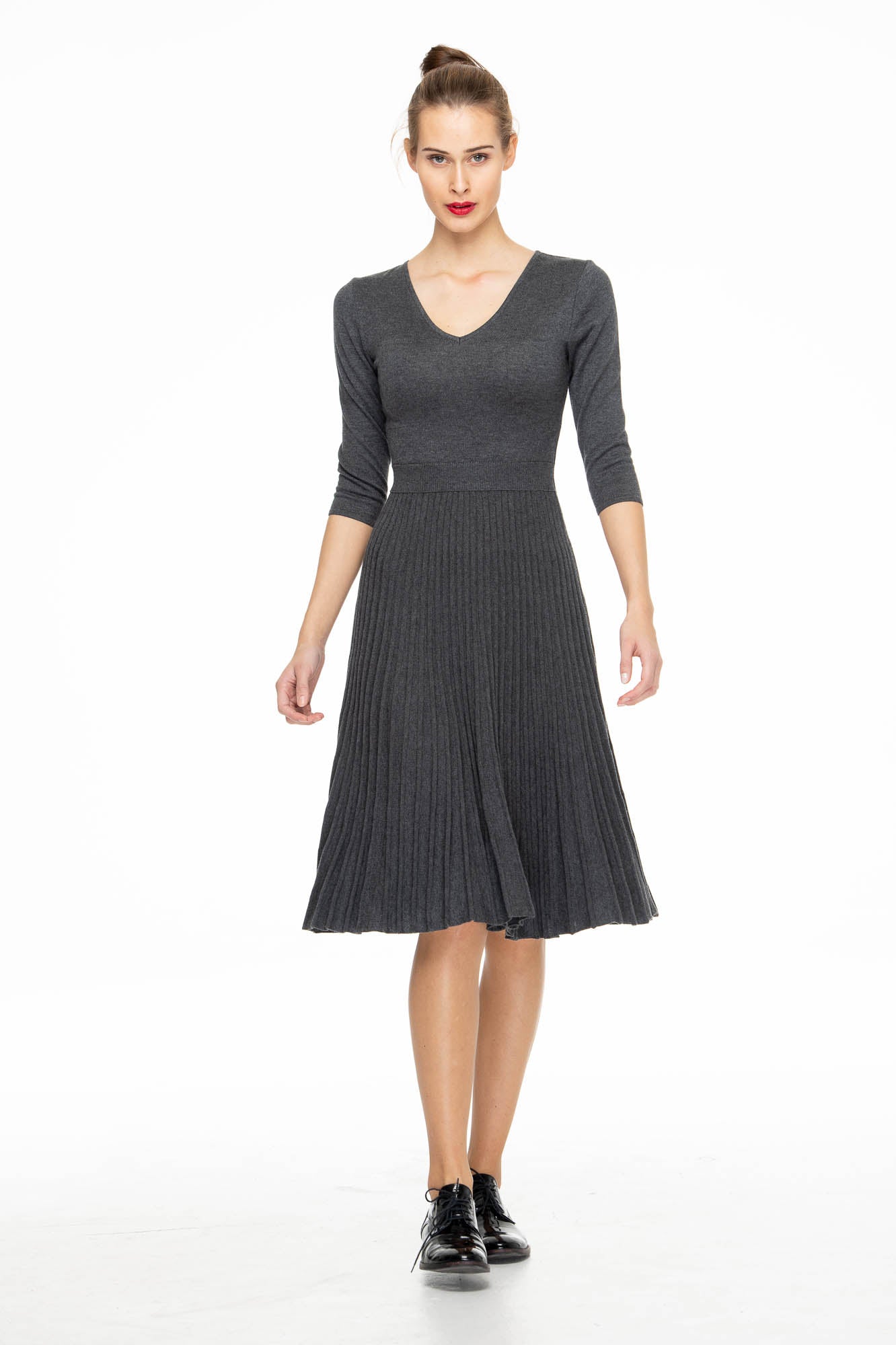 DRESS 551