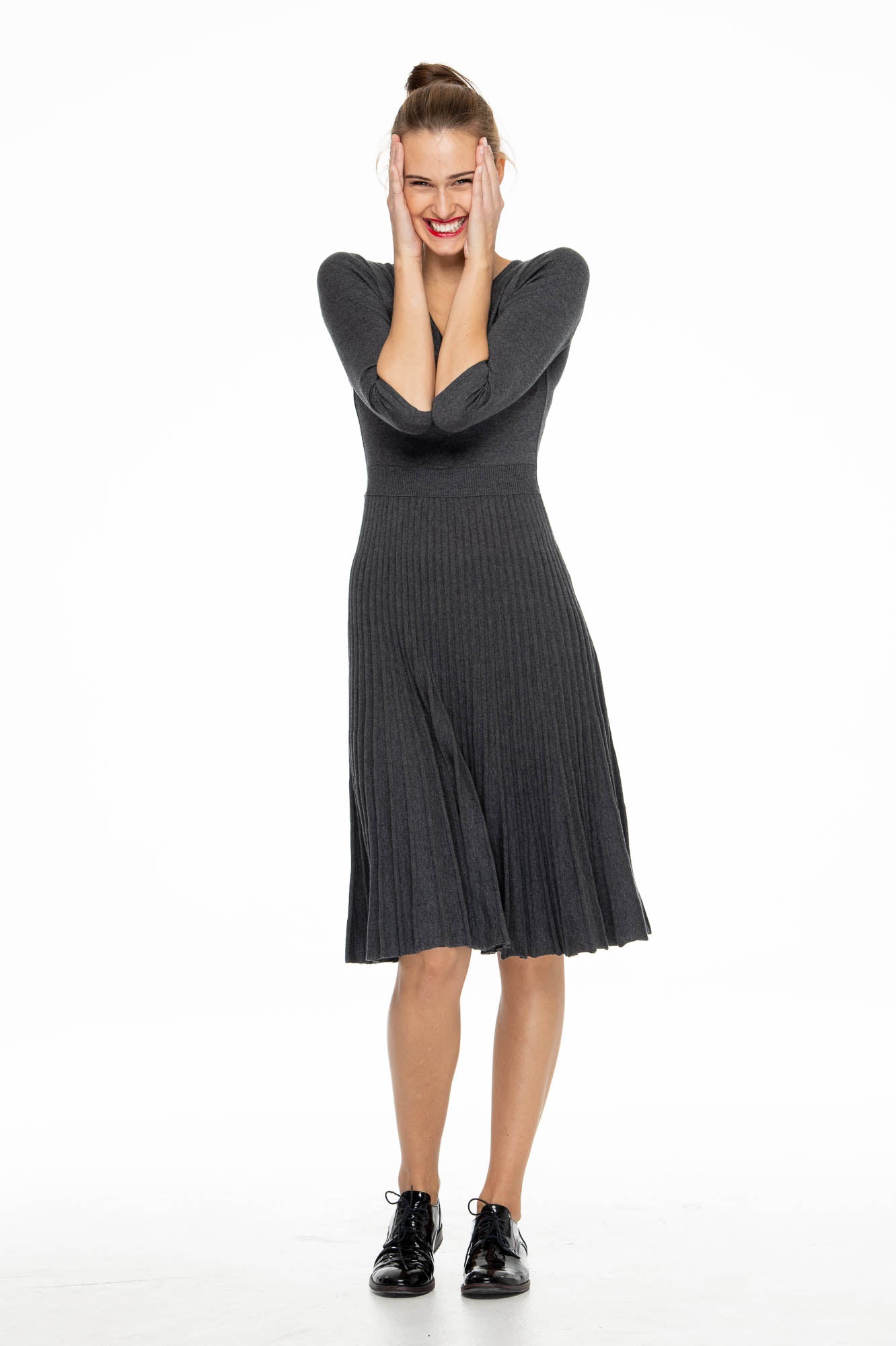 DRESS 551