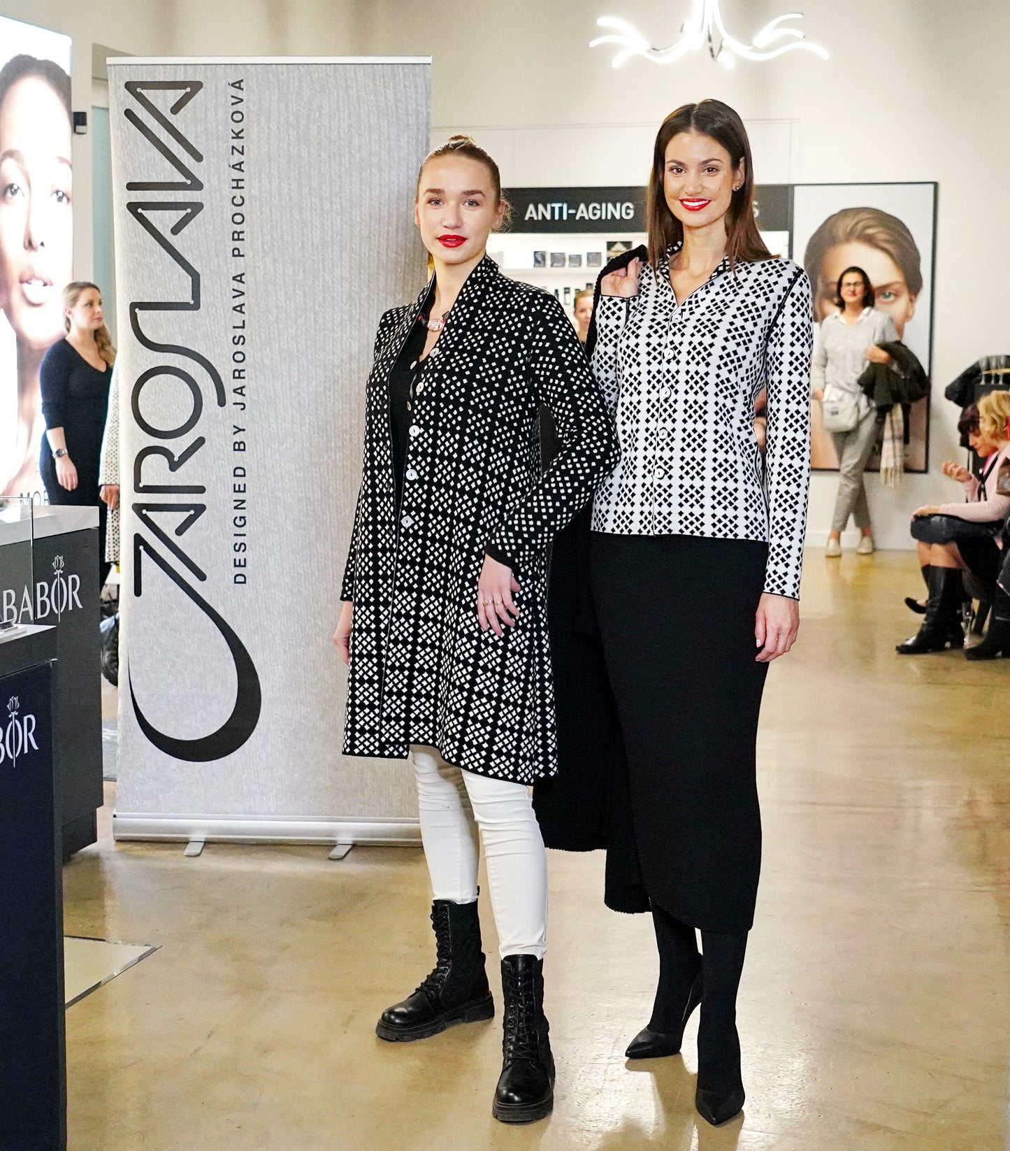 LONG COAT/CARDIGAN - 628