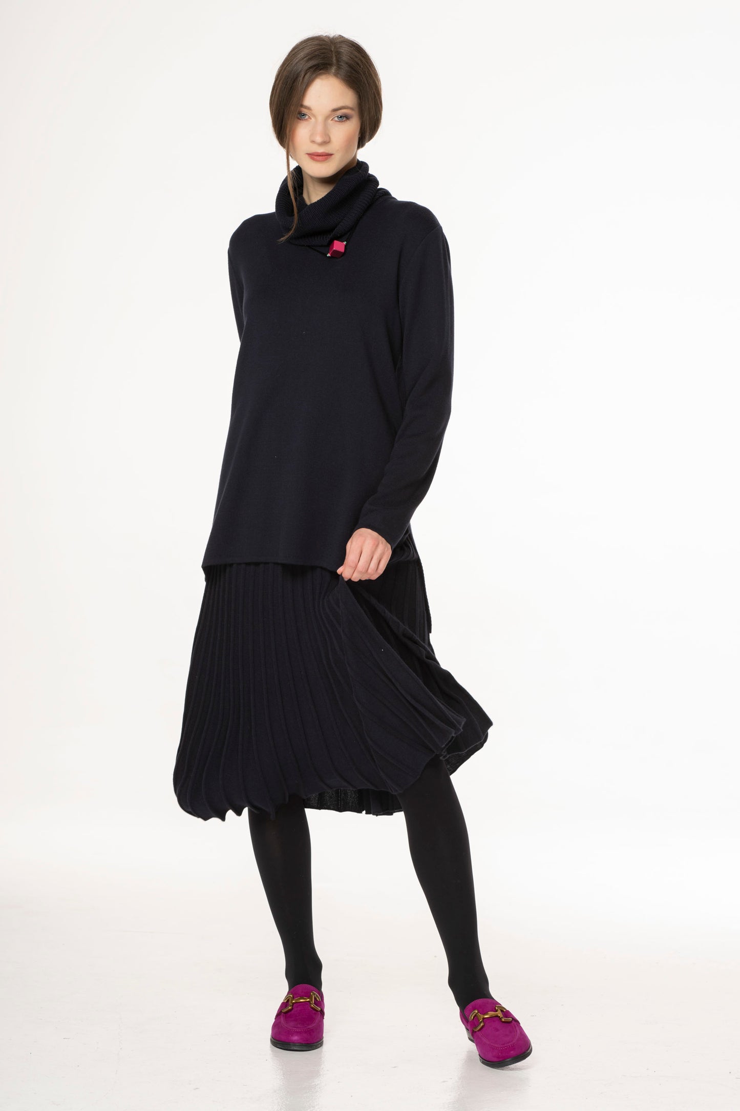 SKIRT - PLEATED, LONG - 608