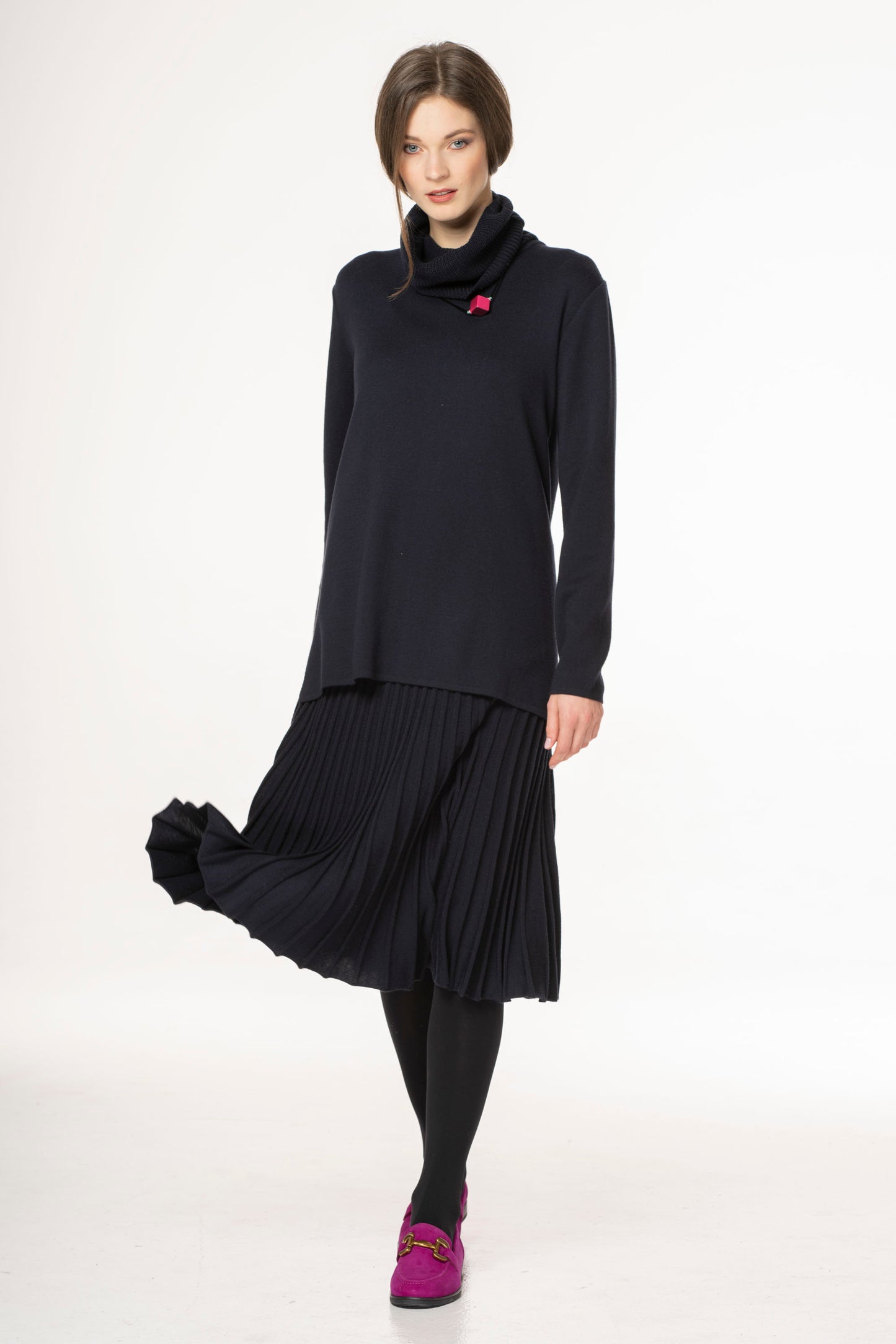 SKIRT - PLEATED, LONG - 608