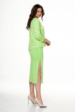 Load image into Gallery viewer, SHORT FLARED CARDIGAN - 620 A
