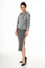 Load image into Gallery viewer, SHORT FLARED CARDIGAN - 620 A
