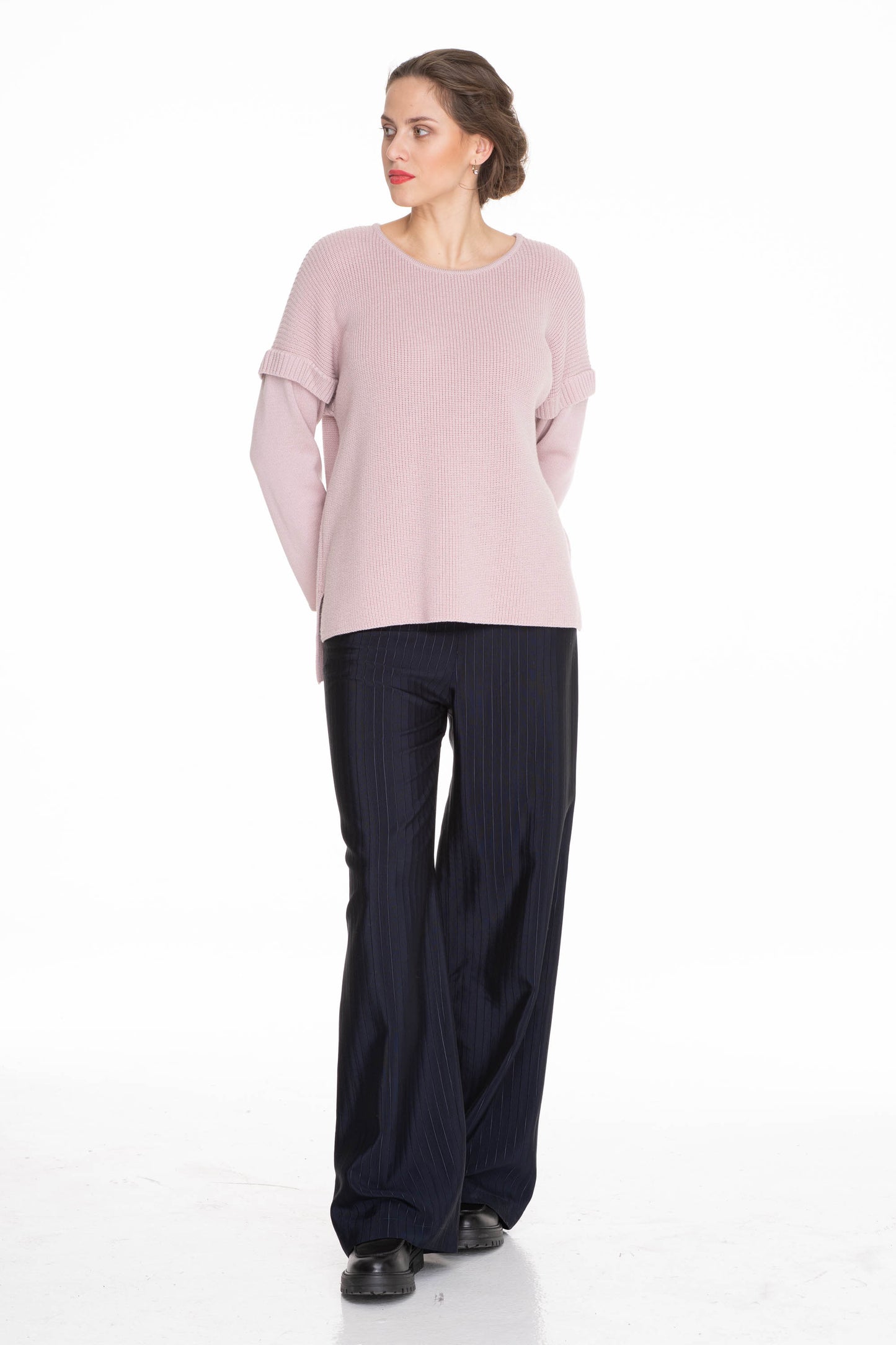 KRÁTKÝ VOLNÝ SVETR - 751