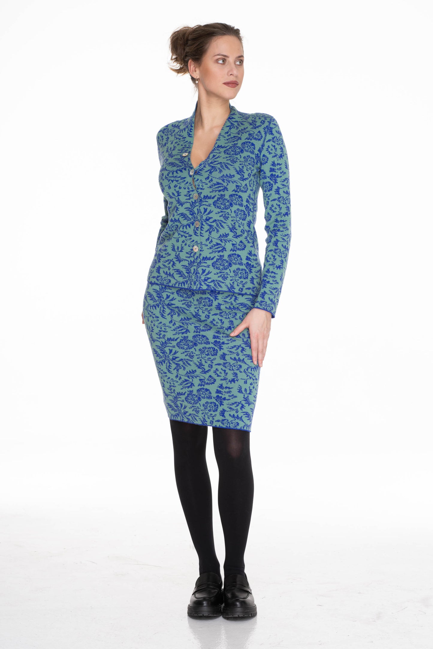 SUKNĚ ÚZKÁ KRÁTKÁ - 652 C