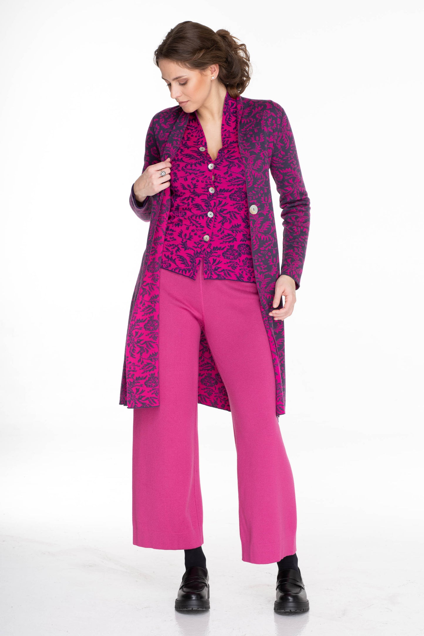 DLOUHÝ ROZŠÍŘENÝ KABÁT/SVETR - 628 F