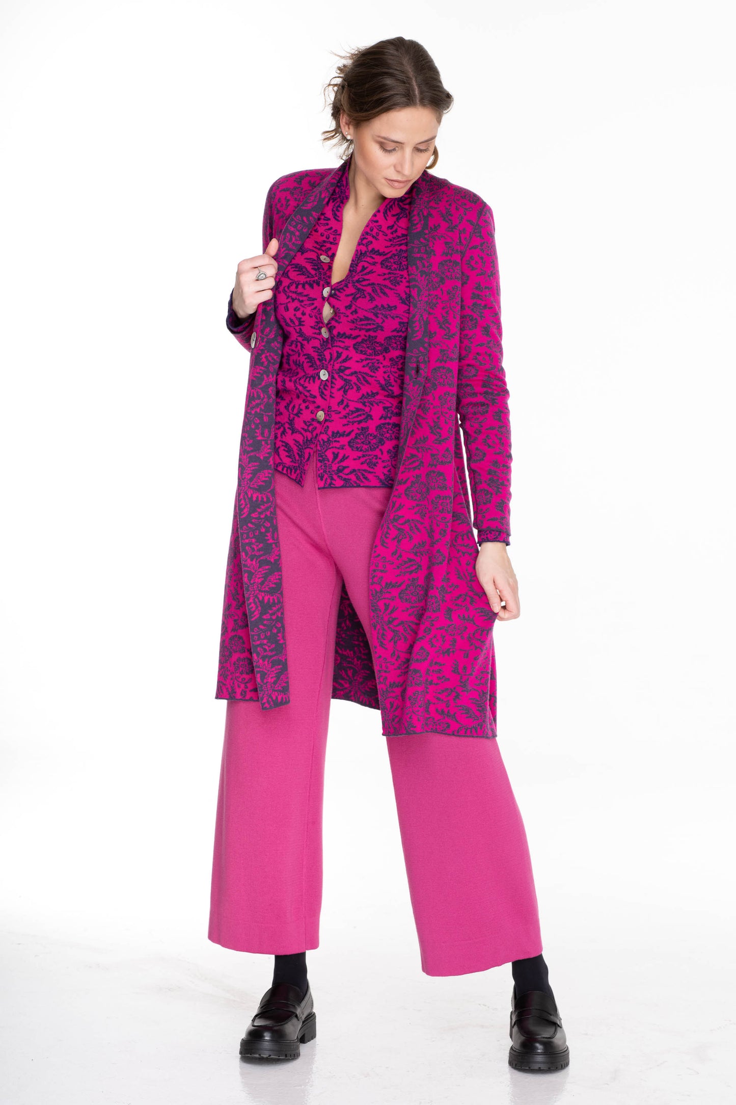 DLOUHÝ ROZŠÍŘENÝ KABÁT/SVETR - 628 F