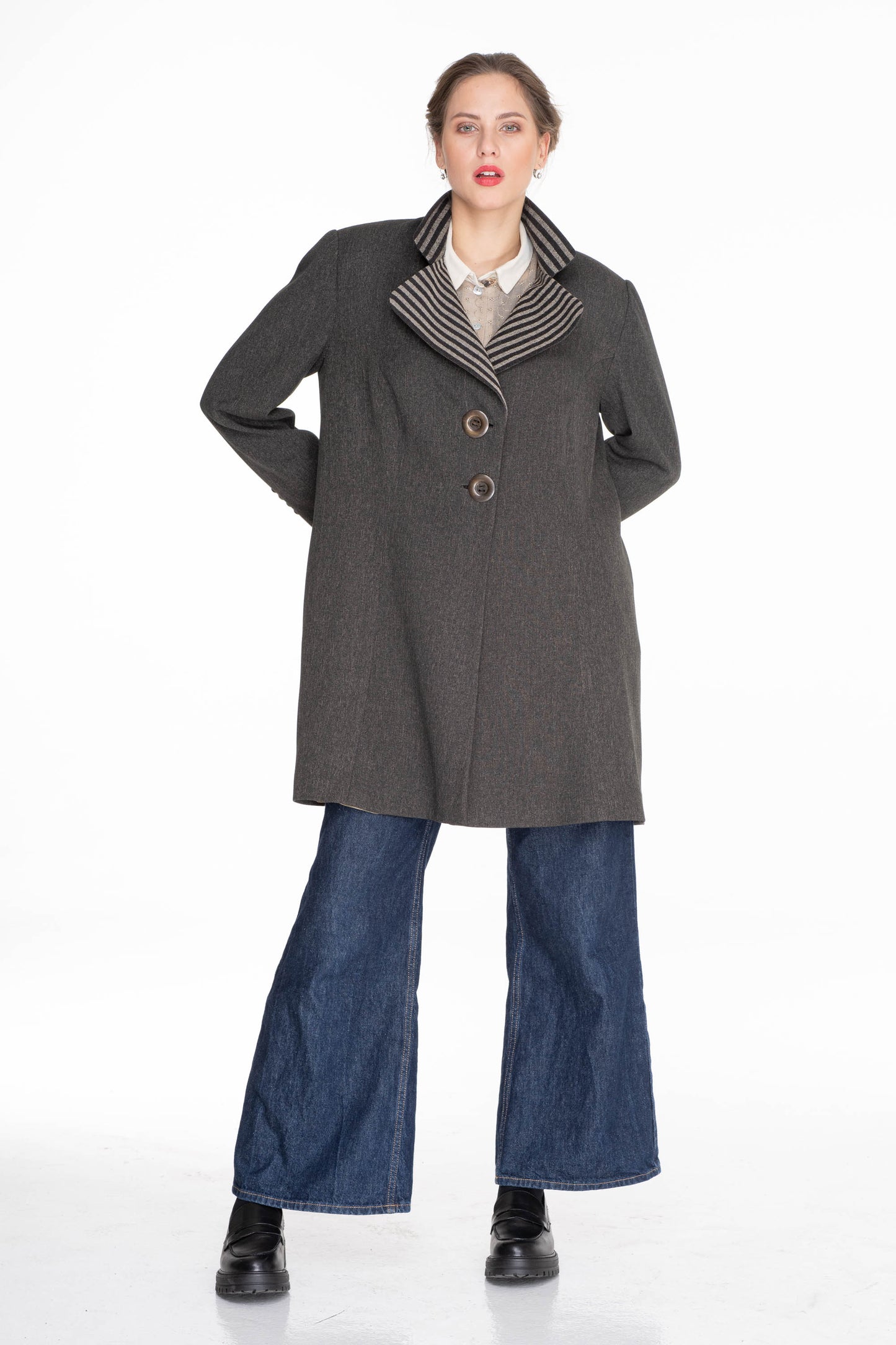 KABÁT S PRUHOVANOU FAZONOU