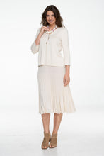 Load image into Gallery viewer, SKIRT - PLEATED, LONG - 608
