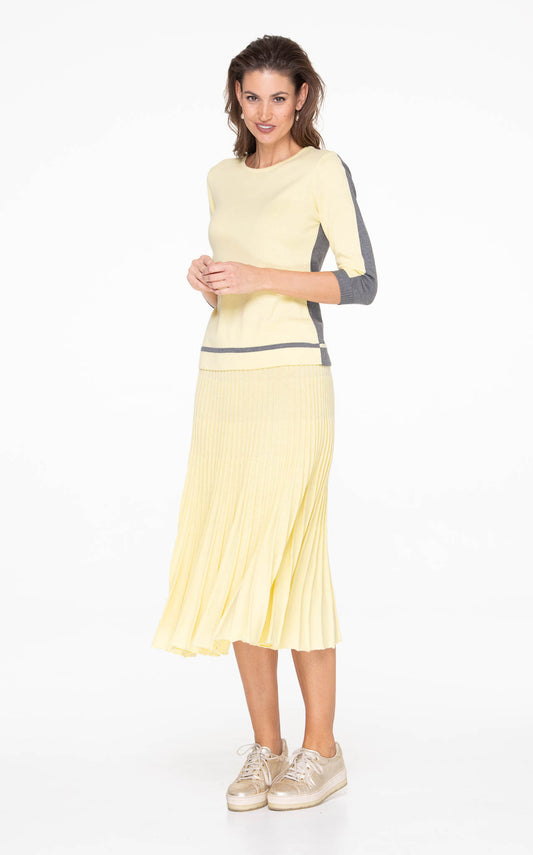 SWEATER - 057 B