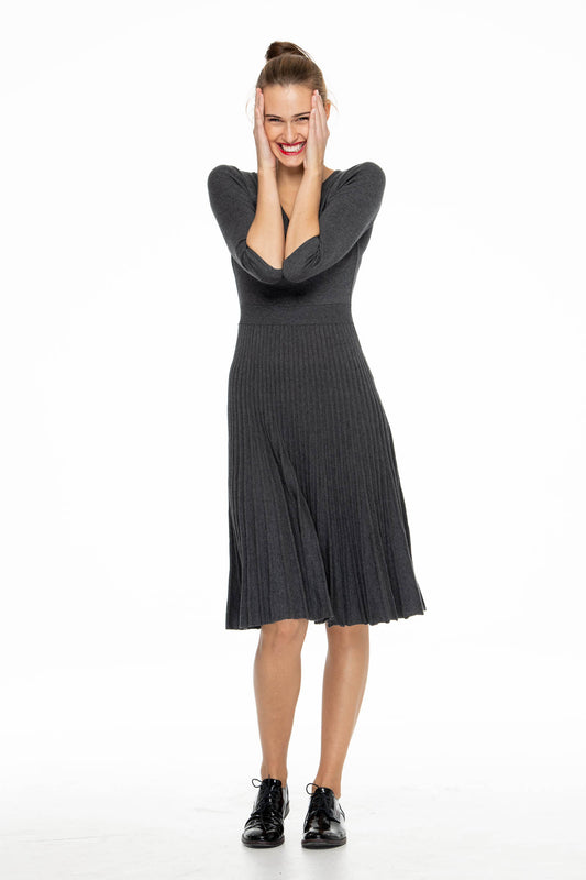 DRESS 551